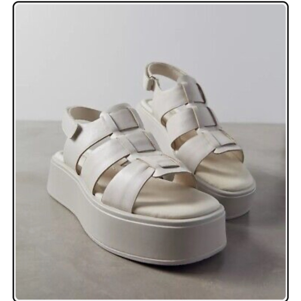 Vagabond Courtney Platform Sandals (off white)